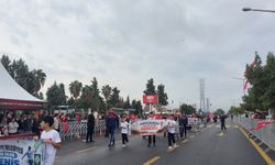 Osmaniye Belediyesi Sporcularından Cumhuriyet Geçidi