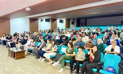 Osmaniye'de Miniklerden Cumhuriyet Bayramı Gösterisi