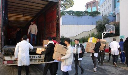 İzmir'li öğrenciler insani yardım kampanyasına  imza atıyor