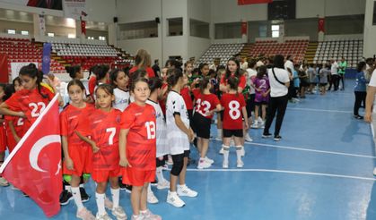 "Mini Mini" Hentbol Türkiye Şampiyonası Amasya’da başladı