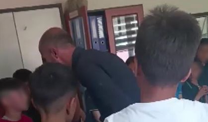 Okul müdürü öğrencilere şiddet uyguladığı gerekçesiyle açığa alındı