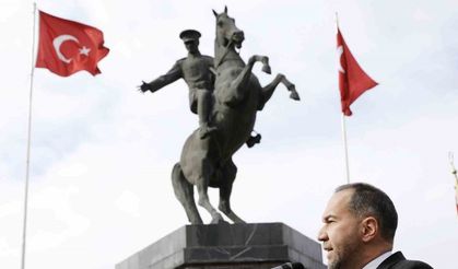 Başkan Özdemir: "Bu onurlu mirası yaşatmak ve yüceltmek en büyük görevimizdir"