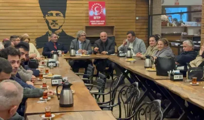 Siyasette Sürpriz Geçiş  Gelecek Partisi’nden BTP’ye dikkat çeken katılım