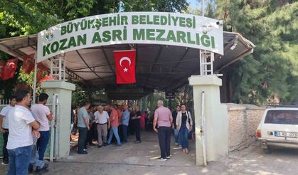 Adana’da eski eşi tarafından öldürülen kadın son yolculuğuna uğurlandı