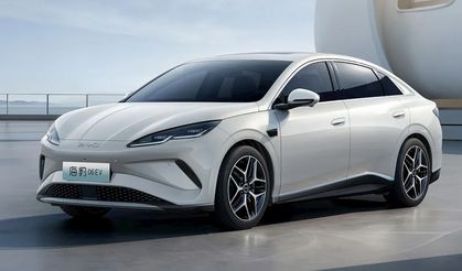 Fiat Egea Fiyatına Elektrikli Sedan: Seal 06 Sahneye Çıktı