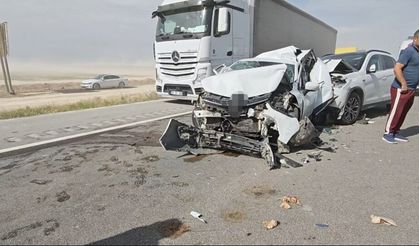 Aksaray’da Kum Fırtınası Zincirleme Kazaya Yol Açtı