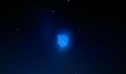 Gökyüzünde Görülen Mavi Cisim Panik Yarattı!