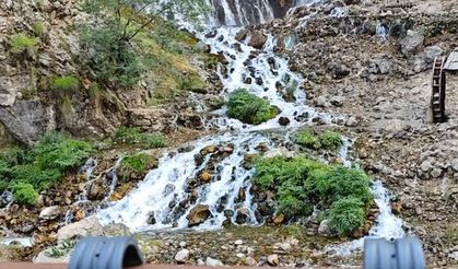 Kayseri’nin Doğa Harikası Kapuzbaşı Şelaleleri