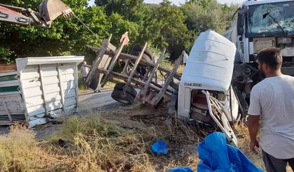Konya’da Kamyon ile Su Tankeri Çarpıştı 4 Yaralı