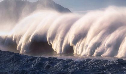 Şili’de 7,5 Büyüklüğünde Deprem ve Tsunami Alarmı