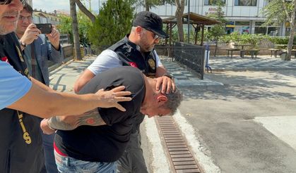 Afyonkarahisar Valisi Yiğitbaşı'na sosyal medyadan hakaret eden şüpheli Antalya'da yakalandı