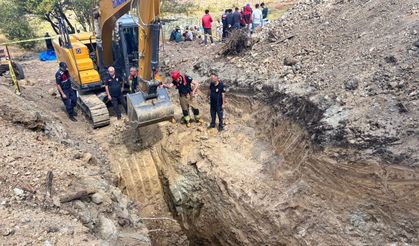 Manisa’da su kuyusu faciası 2 çiftçi göçük altında