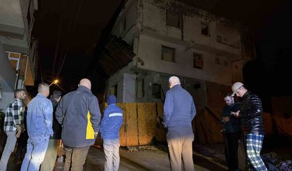 SINDIRGI DEPREMİ SAKARYA'DA ALARM ZİLİ ÇALDIRDI