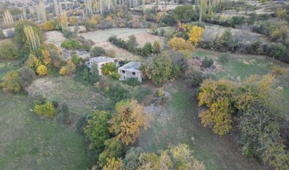 Şırnak'ın Uludere ilçesindeki sonbahar renkleri dronla görüntülendi