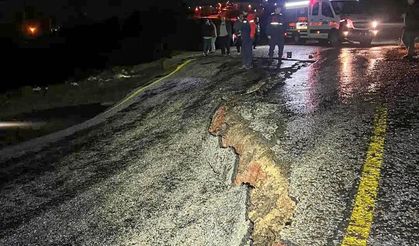 Uşak'ta yağış nedeniyle yol çöktü