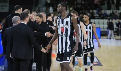 Beşiktaş GAİN, Manisa Basket’i Farklı Geçti: 102-70