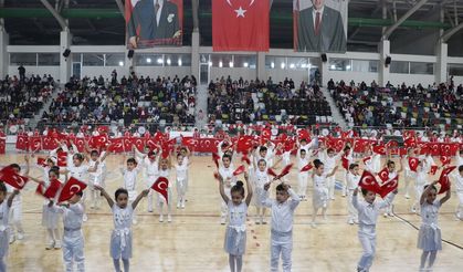 Gaziantep ve çevre illerde 23 Nisan Ulusal Egemenlik ve Çocuk Bayramı kutlandı