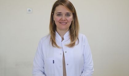 Yüz siniri ağrıları nedeniyle konuşamayan hasta lazer tedavisiyle sağlığına kavuştu