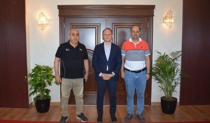 Erzin’de Esnaflardan Kaymakam Akpınar’a Ziyaret