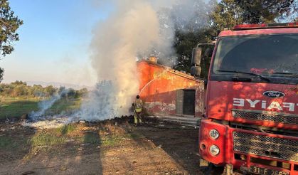 Hatay Kırıkhan’da Metruk Binada Çıkan Yangın Söndürüldü