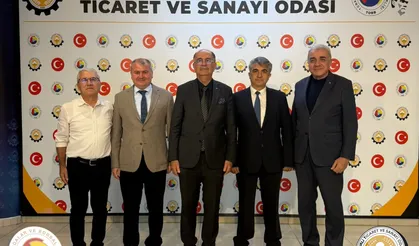 Osmaniye Kadirli'de Kurum Müdürleri Ticaret Ve Sanayi Odasında Buluştu