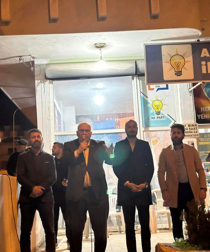 Ak Parti Toprakkale Belediye Başkan Adayı Bekirhan Uyutmaz, Halkla Buluştu