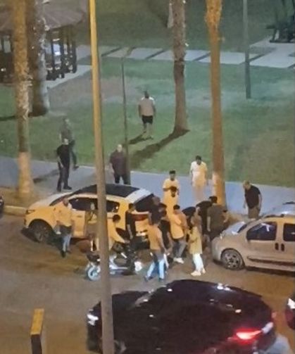 Mersin Sahilinde Motosiklet Kazası: Kaza Anı Kameralara Yansıdı