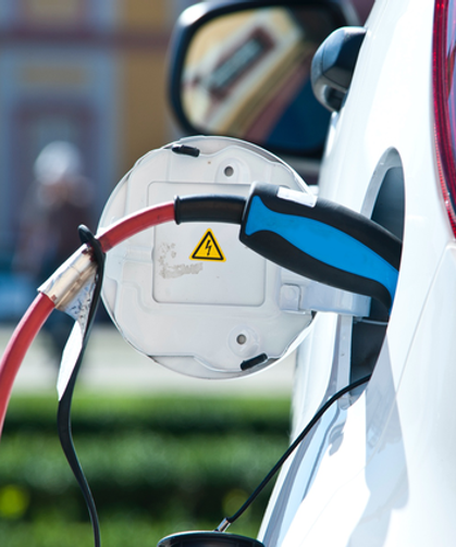 Osmaniyeliler Elektrikli Otomobil İçin Sırada