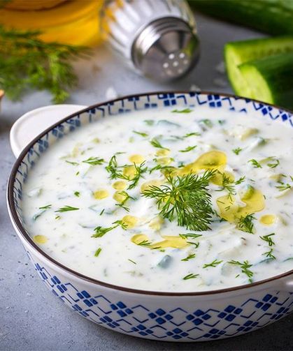 Osmaniye Sofralarında Tartışma Cacık Sarımsaksız Olur mu