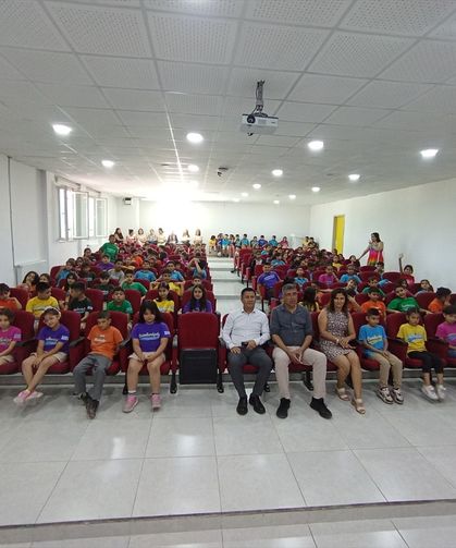 Ceyhan'da "Çevresel Tehlike ve Tehditler" konulu seminer düzenlendi