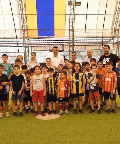 Dörtyol Kaymakamı Futbol Kursunda Öğrencilerle Buluştu