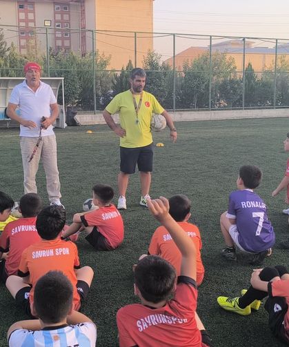 TFF'nin Yeni Ücret Tarifesine Amatör Kulüp Başkanından Sert Tepki: "Bu İşten Çekileceğiz"