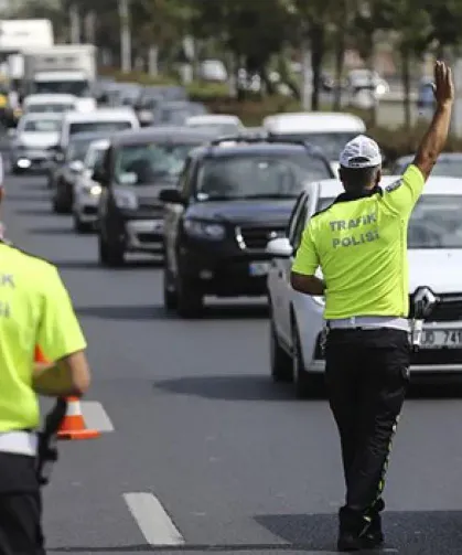 Osmaniye'de Araç Sahibi Olanlar Dikkat!  APP Plakaya Cezalar
