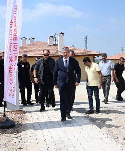 Vali Erdinç Yılmaz, Cığcık Köyü Deprem Konutlarını İnceledi