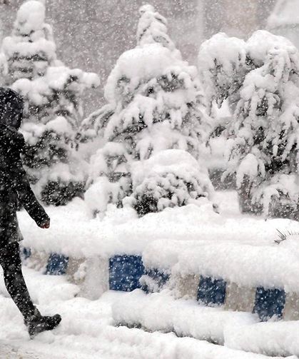 İstanbul’a Kar Alarmı Sıcaklık 12 Derece Düşecek