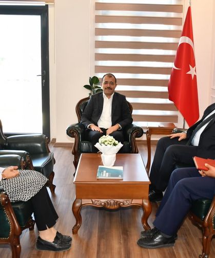 Kadirli’de Aile Yılı Çalışmaları Kaymakamlıkta Ele Alındı