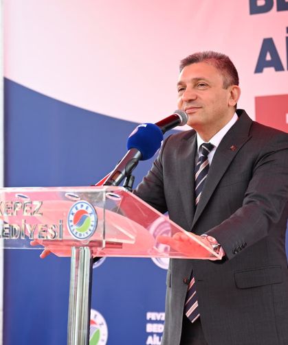 Antalya'da bir aile sağlığı merkezi ve 112 istasyonu açıldı, bir merkezin temeli atıldı