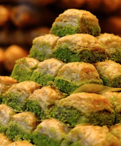 Osmaniye' de Ramazan Sofralarını Şenlendirecek Glutensiz Baklava Yapımı