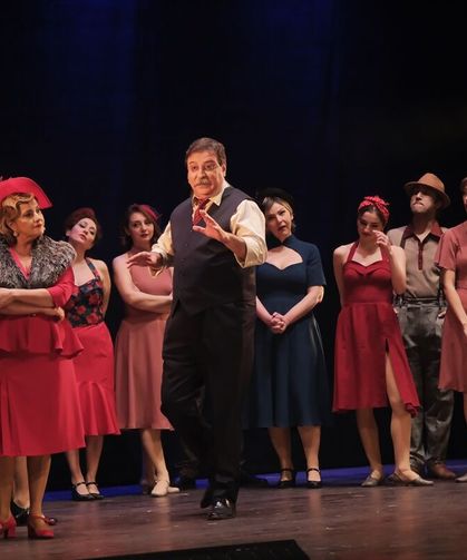 Mersin Devlet Opera ve Balesi 'Kiss Me Kate' müzikal tiyatrosunun prömiyerini yaptı