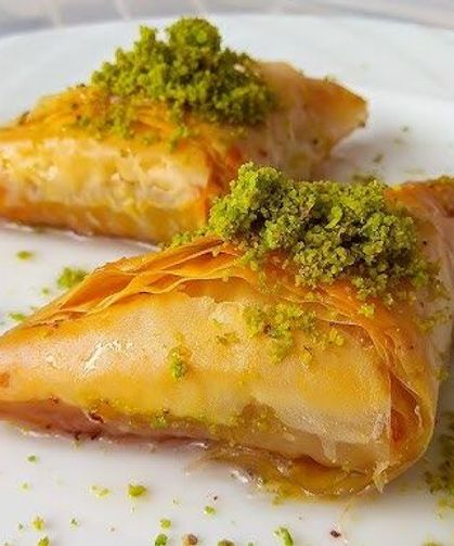 İftara da Bayrama da Yakışan Pratik Lezzet: Muhallebili Yufka Tatlısı