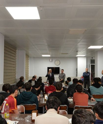 Osmaniye’de Eğitim Camiası İftarda Buluştu