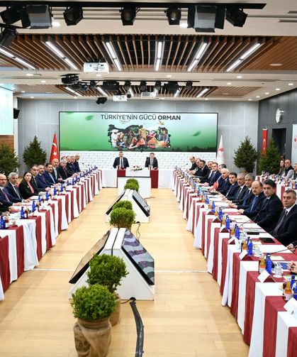 Vali Serdengeçti Ankara’da Kritik Toplantıya Katıldı