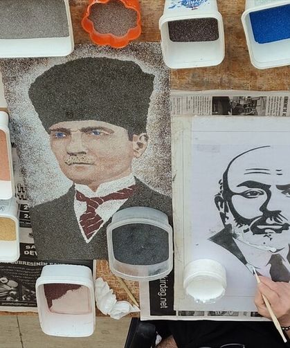 Atık mermerleri sanat eserine dönüştürüyor