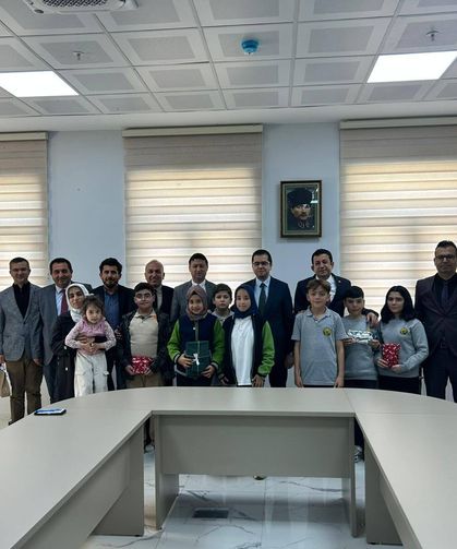 Bahçe Kaymakamlığı’nda “Oku-Yorum” Projesi Ödül Töreni