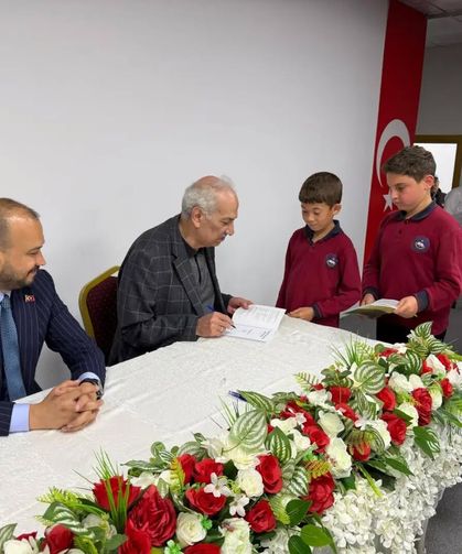 Bestami Yazgan Toprakkale’de Öğrencilerle Buluştu