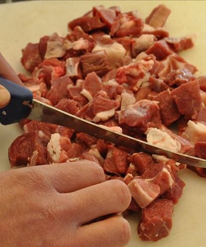 Osmaniyelilere Kurban Eti Uyarısı: Kimlere Verilmeli, Nasıl Dağıtılmalı?
