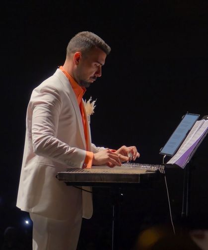 Mersin'de 'İyilik Korosu' konser verdi