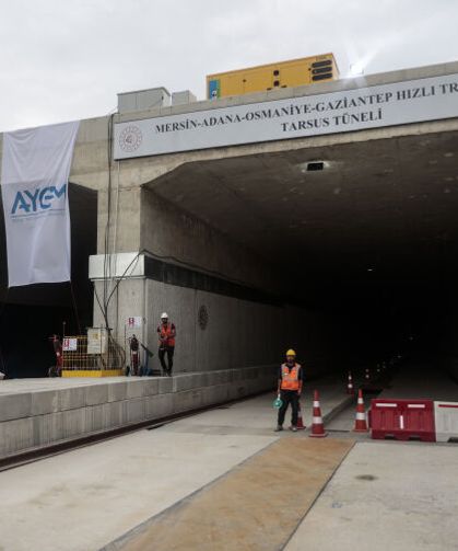 Bakan Uraloğlu’ndan Osmaniye Hattında İnceleme: Tünel Çalışmaları Sürüyor