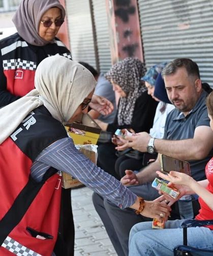Kadirli’de YKS heyecanı Ailelere moral desteği verildi
