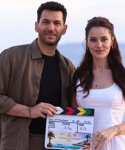 Murat Yıldırım ve Fahriye Evcen'li Turquoise Summer yayında!